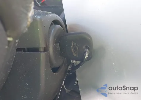 2015 Chevrolet Tahoe Lt z USA, uszkodzony, nr VIN 1GNSCBKC6FR745883